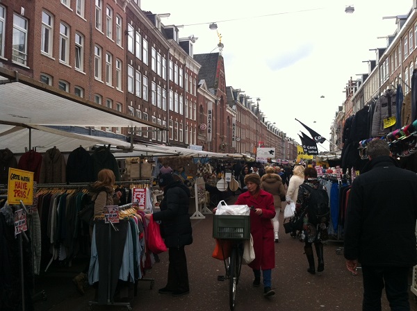 Амстердамский рынок Albert Cuyp: что можно найти?