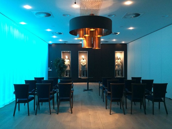 Многочисленные комнаты для встреч и мероприятий позволяют деловым гостям Landgoed Duin & Kruidberg совместить приятное с полезным.