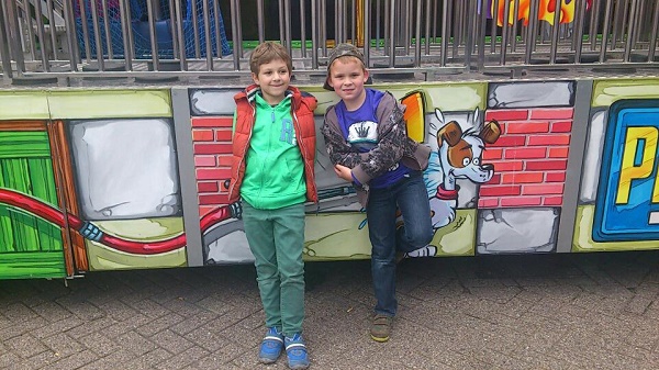 юные путешественники Иван (9 лет) и Владимир (10 лет)