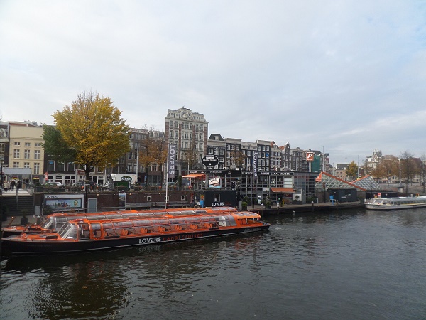 Круизы по каналам Амстердама