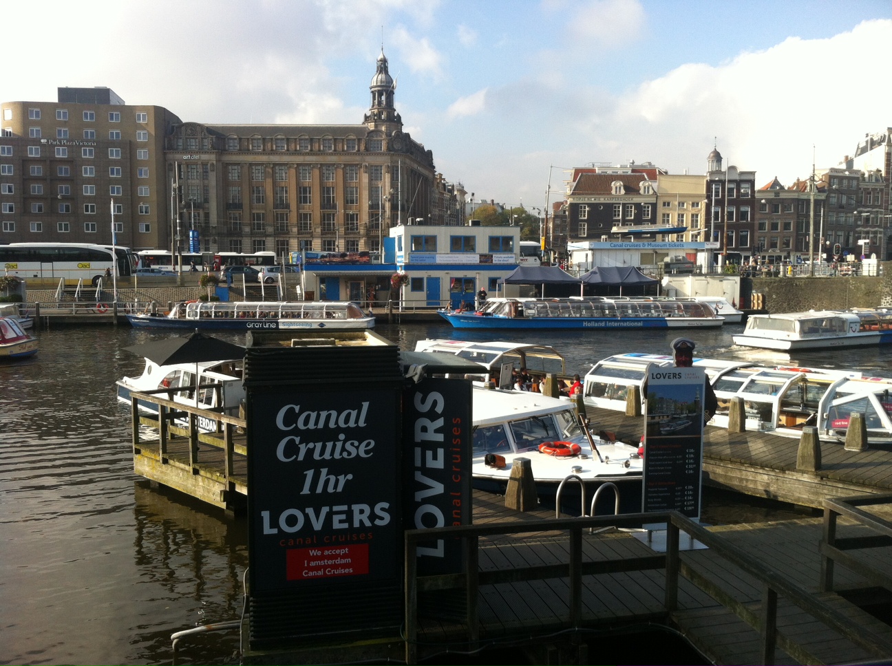 Экскурсии по каналам Амстердама, купить билеты