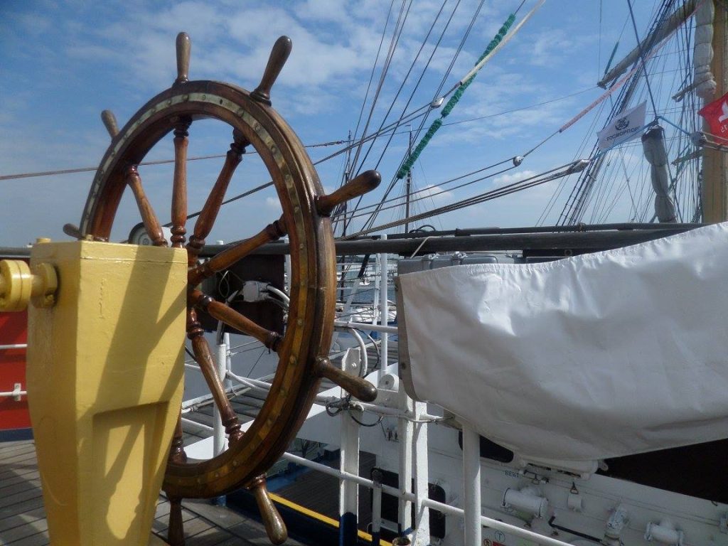 SAIL Amsterdam парад парусников